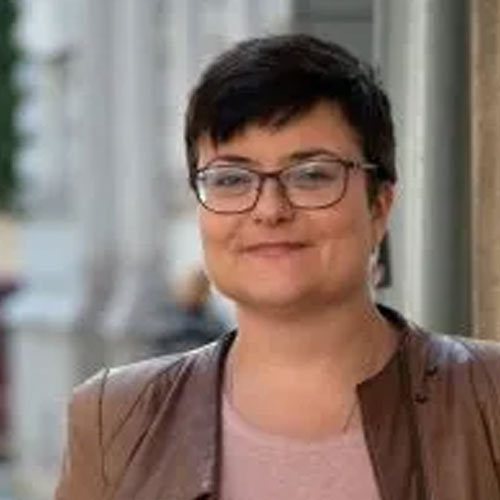 PhDr. Katarína Millová, Ph.D.